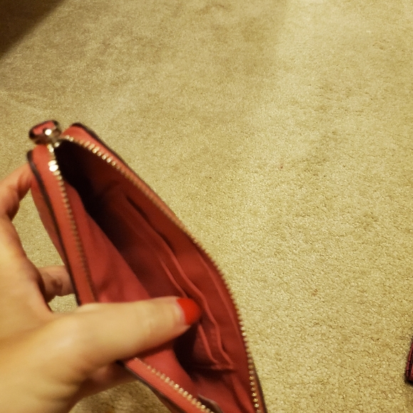 Bubblegum Coach wristlet - Picture 2 of 2